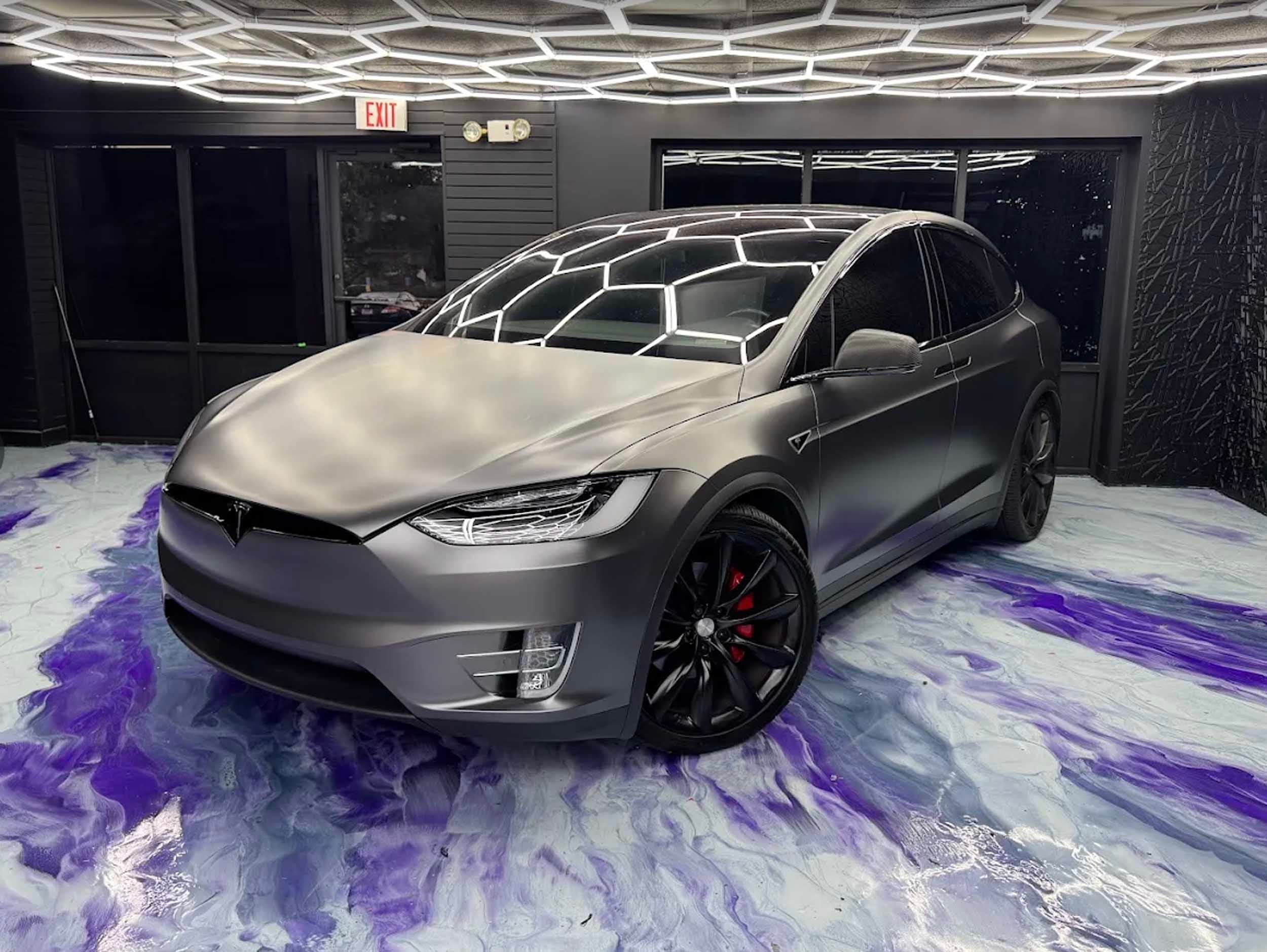 Tesla Model X. Matte grey color change